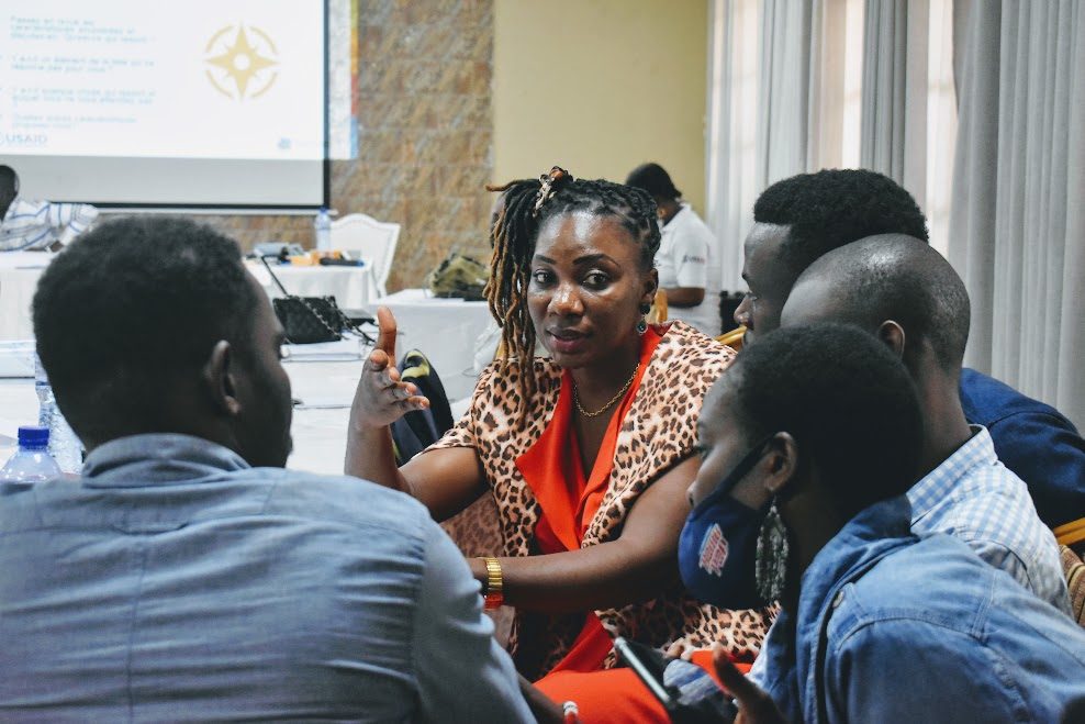 Youth Excel recipients in discussion during a CERC training in Kinshasa